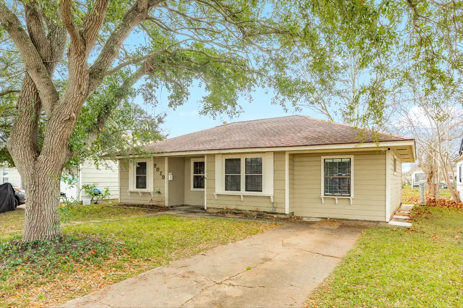 2019 N Avenue H Street N, Freeport, TX 77541 - Image #3
