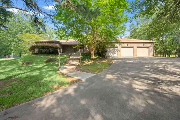156 Magnolia Bend Drive, Livingston, TX 77351