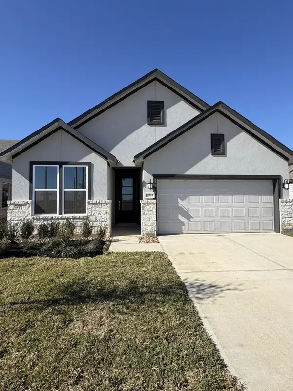 25726 Sapphire Cove Street, Katy, TX 77493