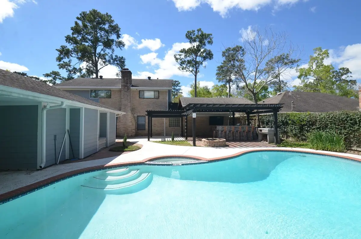2711 Williamsburg Drive, Dickinson, TX 77539 - #1