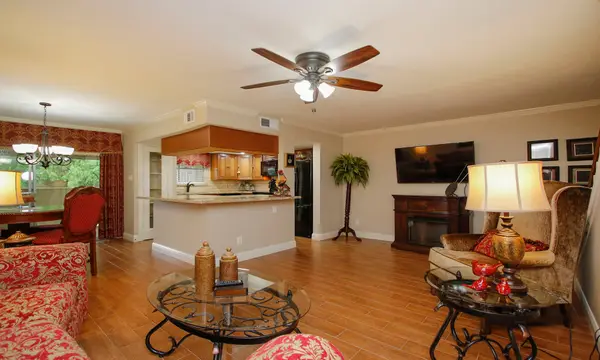 14555 Wunderlich Drive #2115, Houston, TX 77069