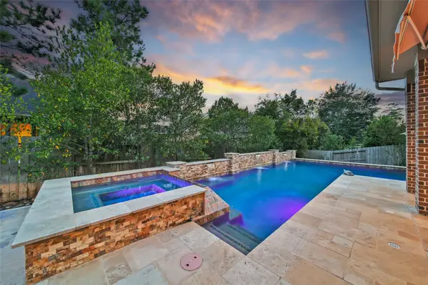 207 Fox Squirrel Court, Pinehurst, TX 77362