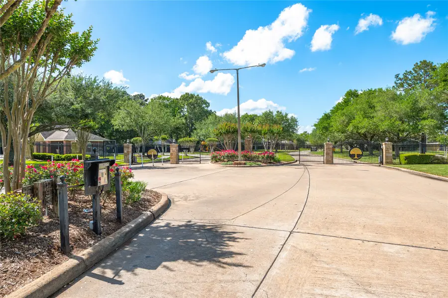 314 Winding Oak Lane S, League City, TX 77573 - #3