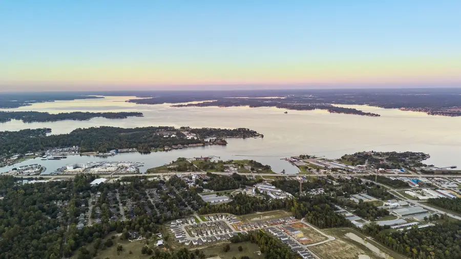 7349 Washington Avenue, Montgomery, TX 77316 - Image #2