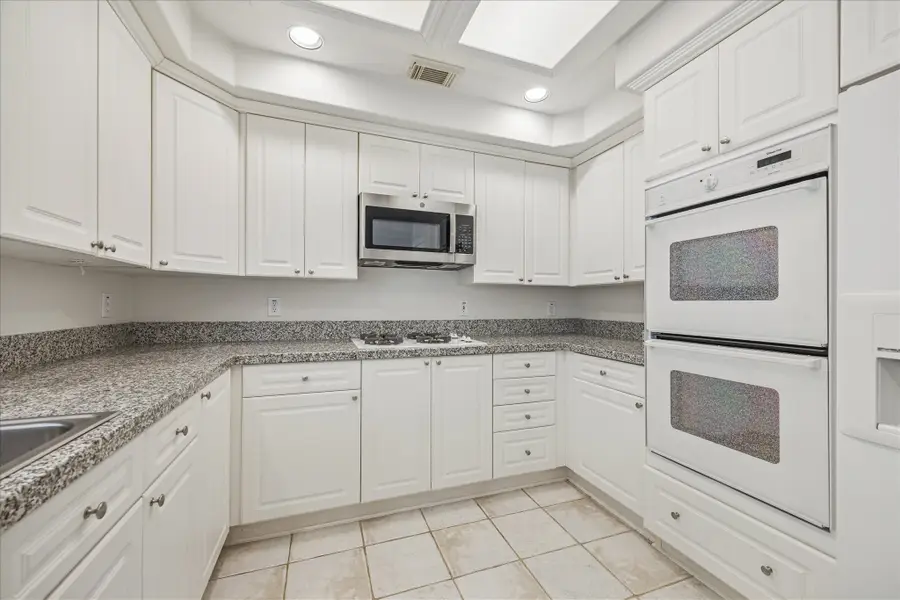 2422 Dorrington Street #B, Houston, TX 77030 - #3