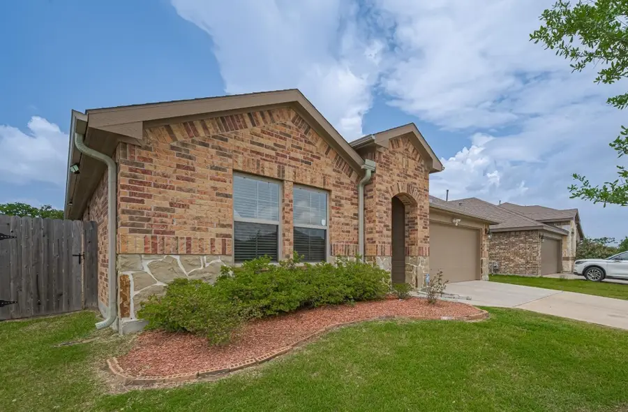3923 Hawaiian Court, Baytown, TX 77521 - #3