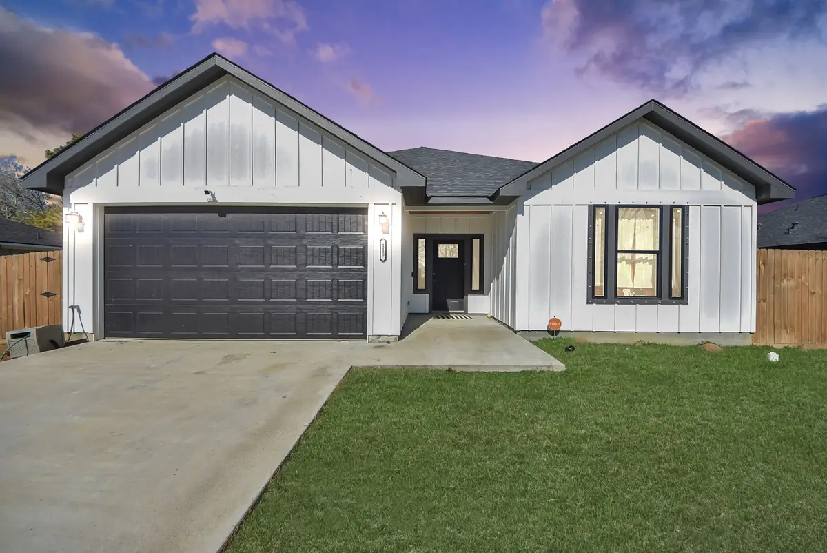 118 Nelson Road, Anahuac, TX 77514 - Image #1