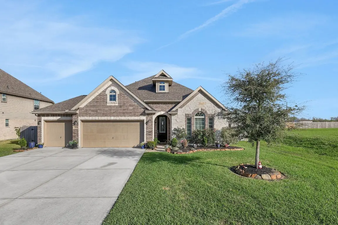 11706 Champions Gate Drive, Monterey Belvieu, TX 77535 - #1