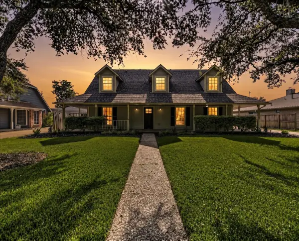 2318 Killarney Lane, Deer Park, TX 77536
