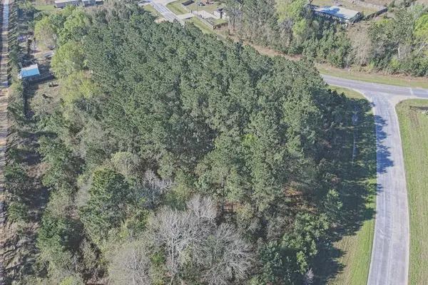 36 Road 5029, Cleveland, TX 77327