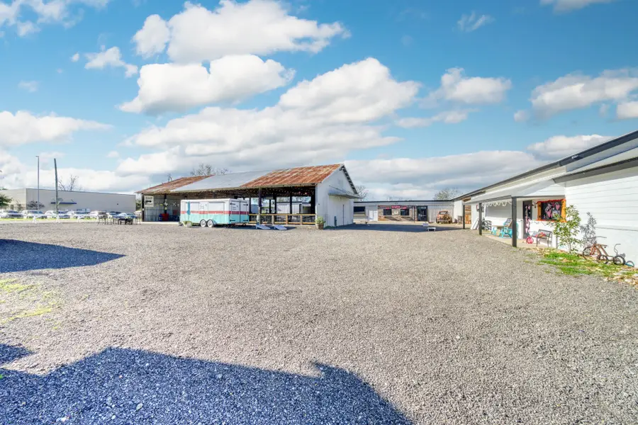 710 S May Street, Madisonville, TX 77864 - #3