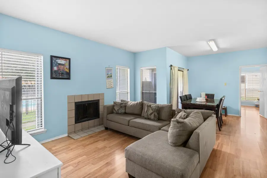 6602 Harbor Town Drive #1207, Houston, TX 77036 - Image #2