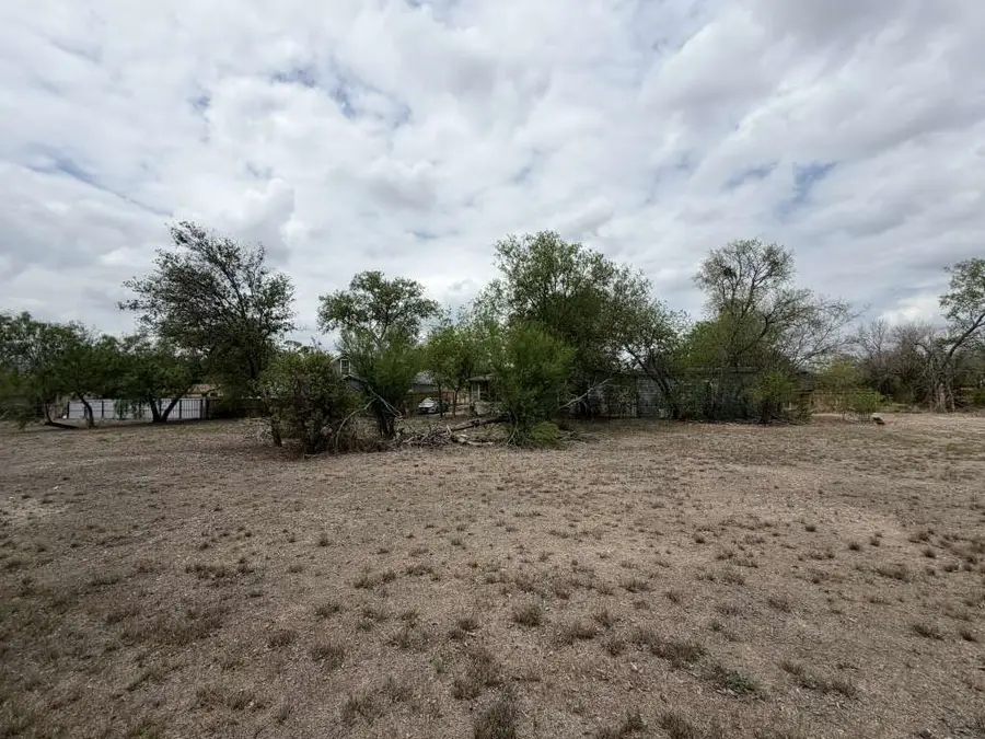 4803 Tyson Street, San Antonio, TX 78237 - #2