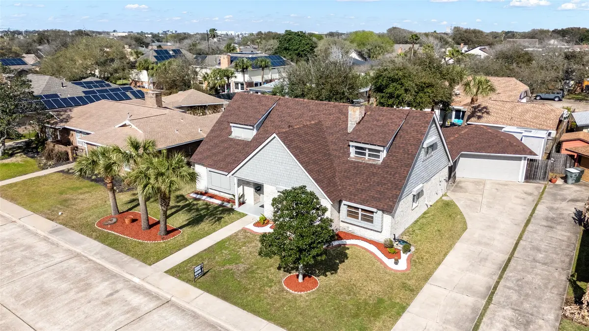 34 W Dansby Drive, Galveston, TX 77551 - #1