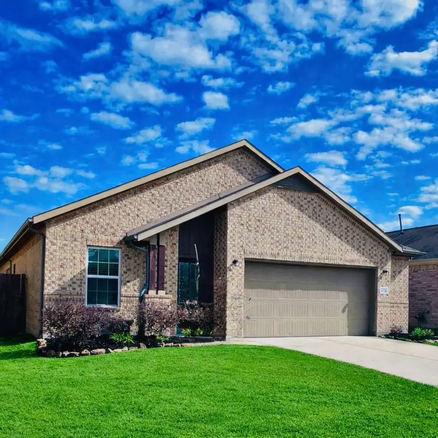 8626 Willet Street, Baytown, TX 77521 - #2