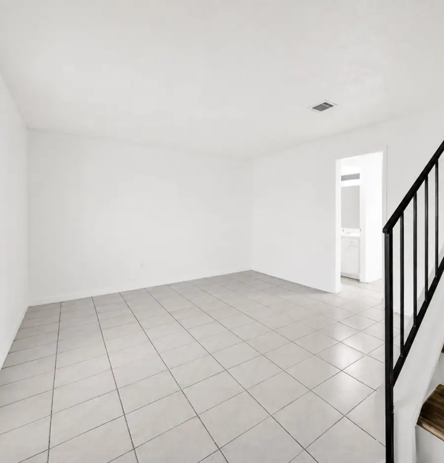 13517 Castilian Drive #1, Houston, TX 77015 - #3