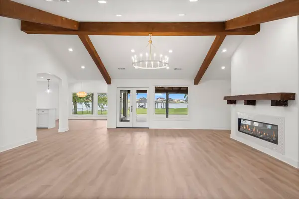 12201 Gable Drive, Willis, TX 77318