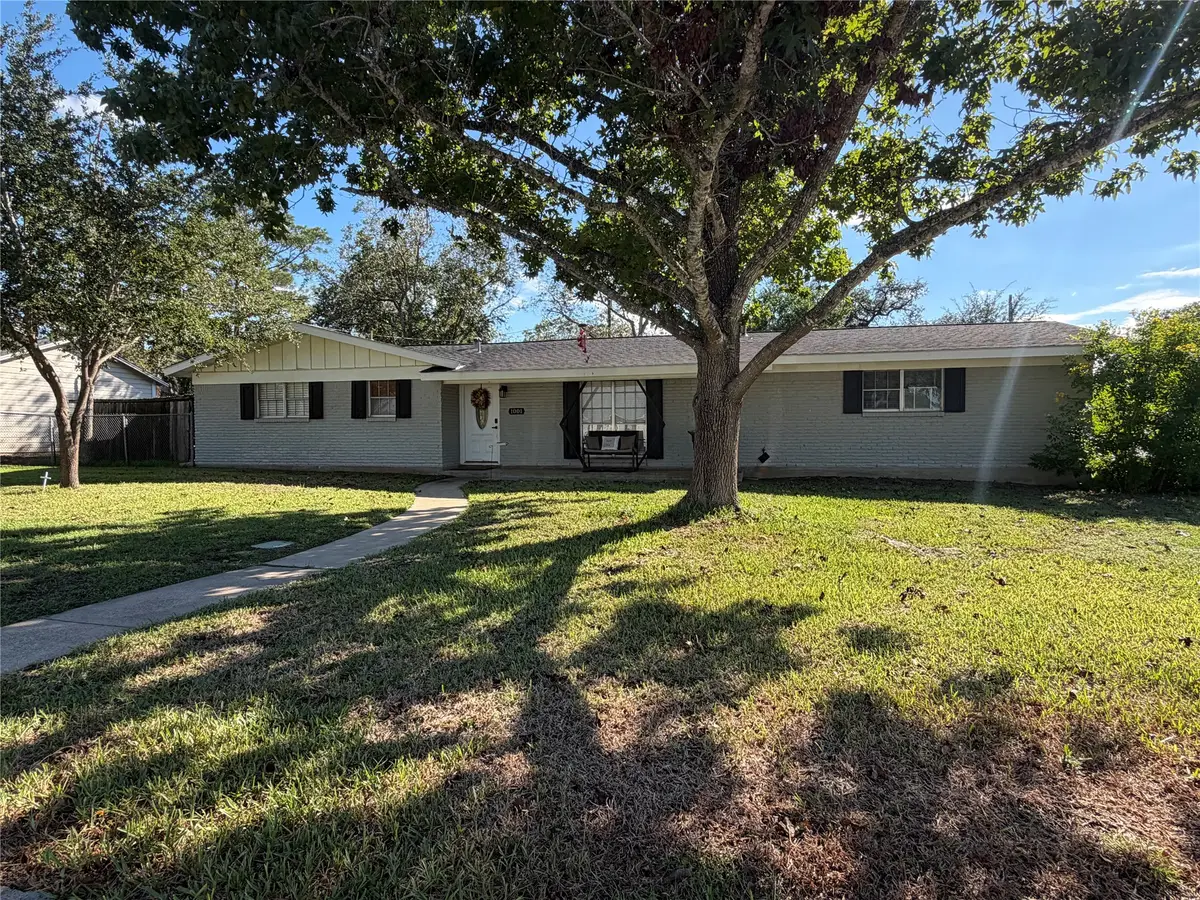1001 Huck, Cuero, TX 77954 - #1
