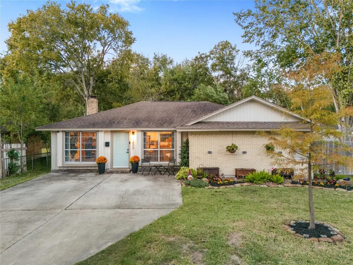 1800 Sheridan Drive, Baytown, TX 77520 - Image #1