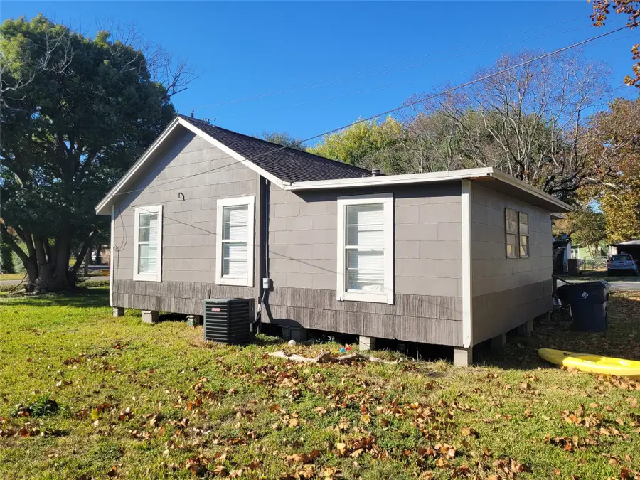 102 22nd Street N, Texas City, TX 77590 - Image #3