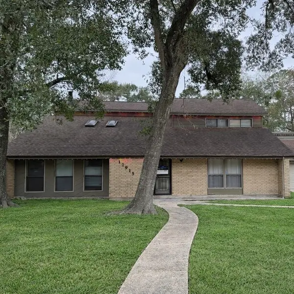 17915 Mossforest Drive, Houston, TX 77090