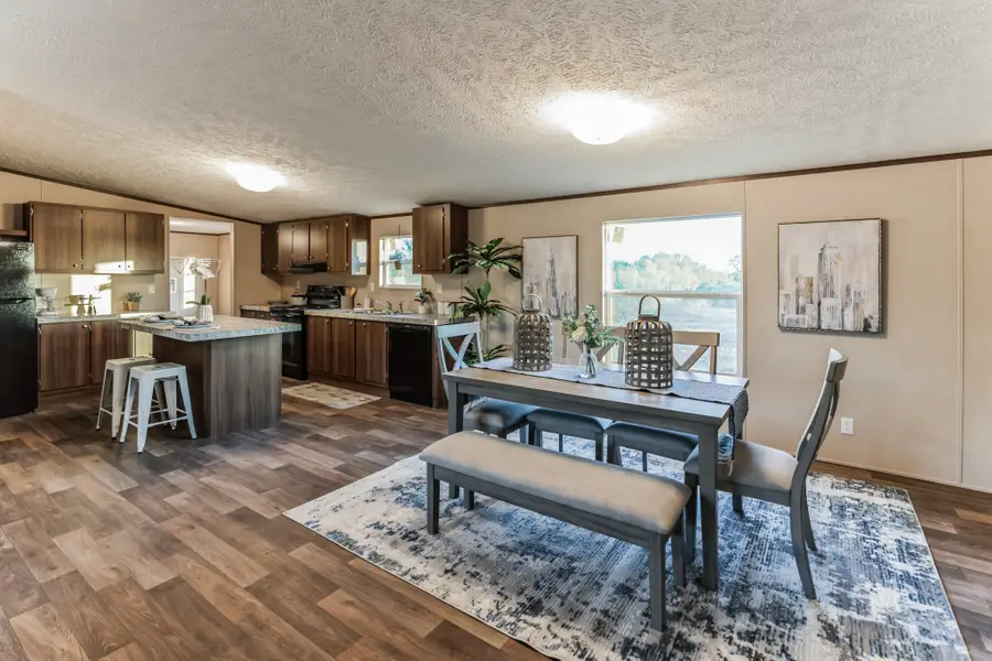 135 Frio Estates Drive, Moore, TX 78057 - Image #3