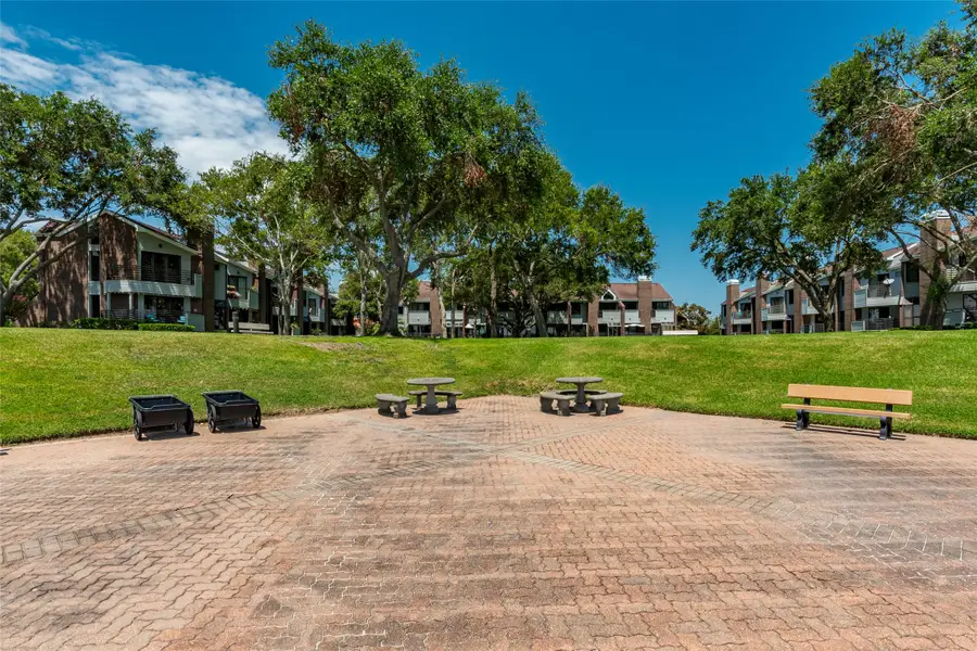 2037 Enterprise Avenue, League City, TX 77573 - Image #3