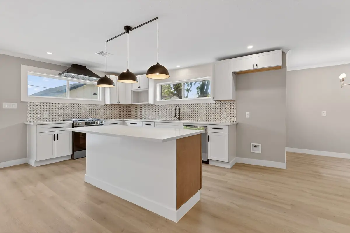 230 Pennsylvania Street, Houston, TX 77029 - #1