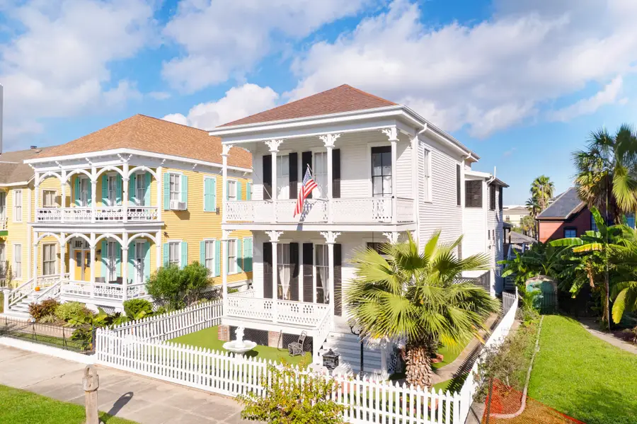 1610 Postoffice Street, Galveston, TX 77550 - Image #2