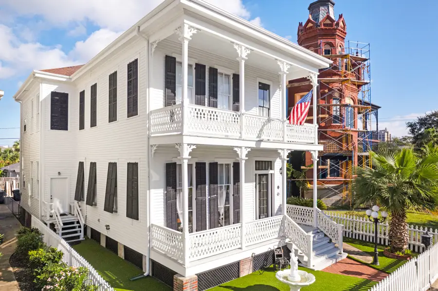 1610 Postoffice Street, Galveston, TX 77550 - Image #3