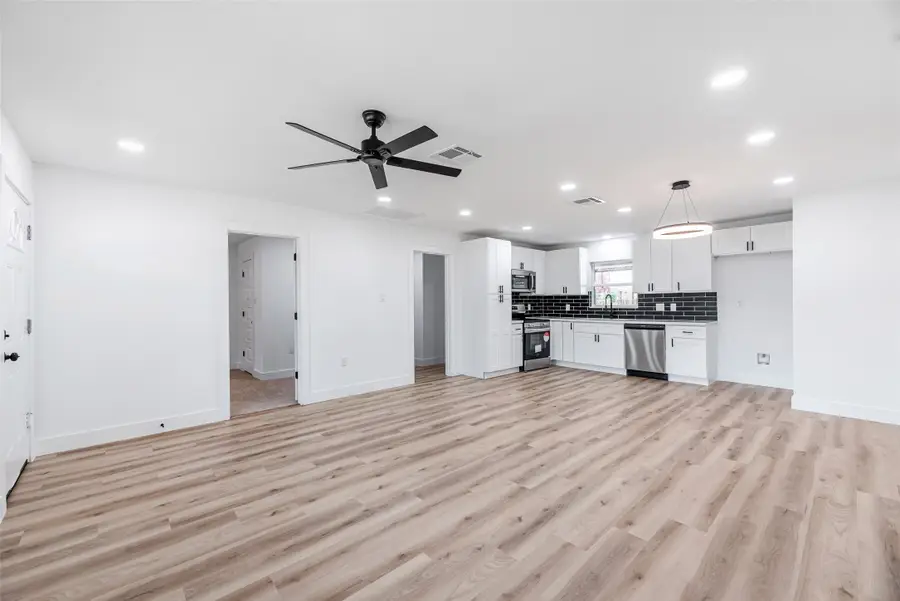 8658 Sonneville Drive, Houston, TX 77080 - #3