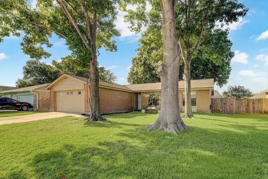 4922 Valley View Drive, La Porte, TX 77571 - #2