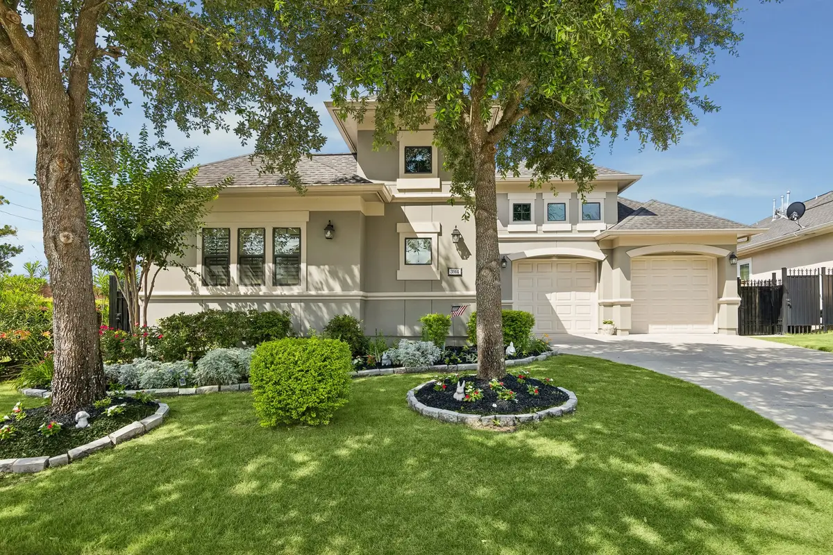 3914 Louvre Lane, Houston, TX 77082 - #1