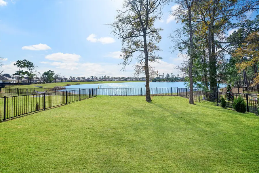 427 Shoreview Drive, Conroe, TX 77303 - #3