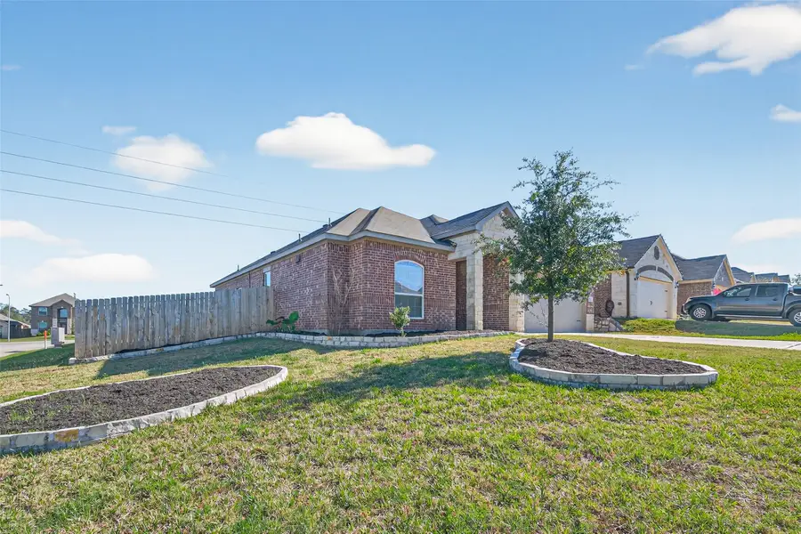 21230 Echo Manor Drive, Hockley, TX 77447 - Image #2