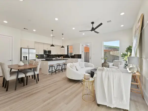 225 Noras Lane #F, Houston, TX 77022