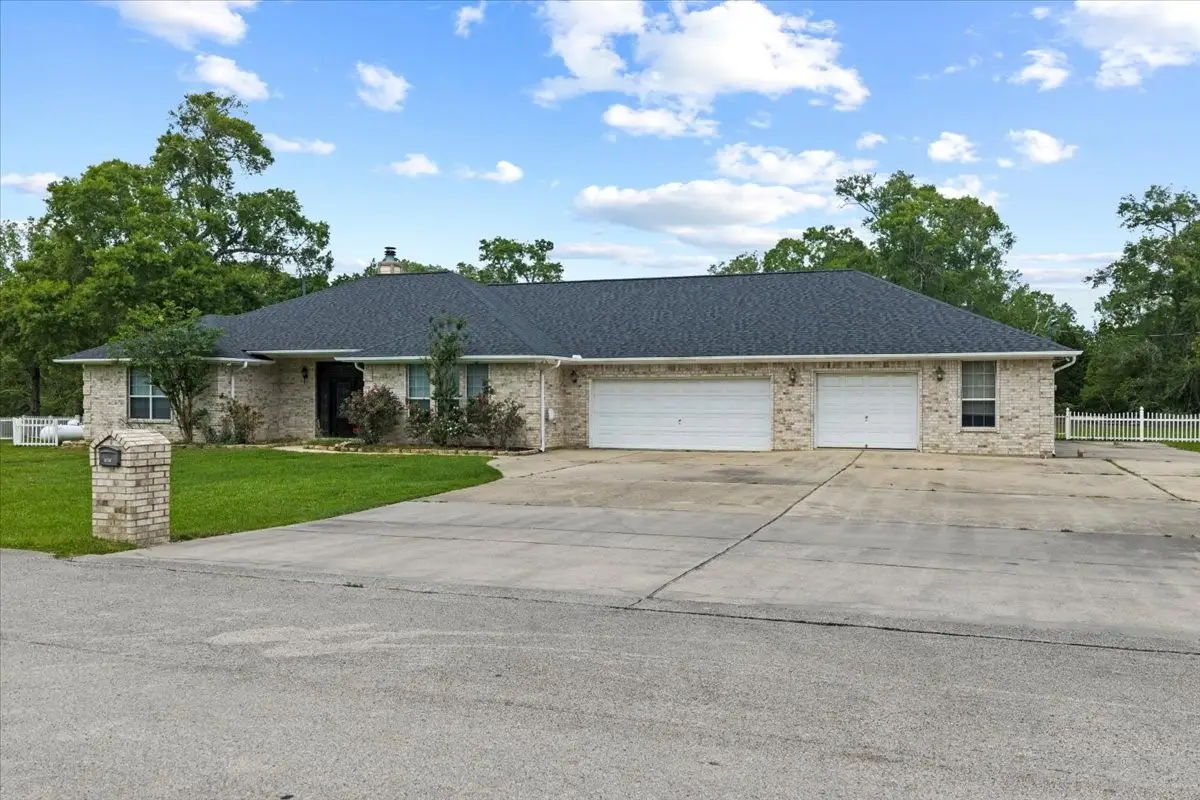 1607 Delta Street, Baytown, TX 77523 - #1