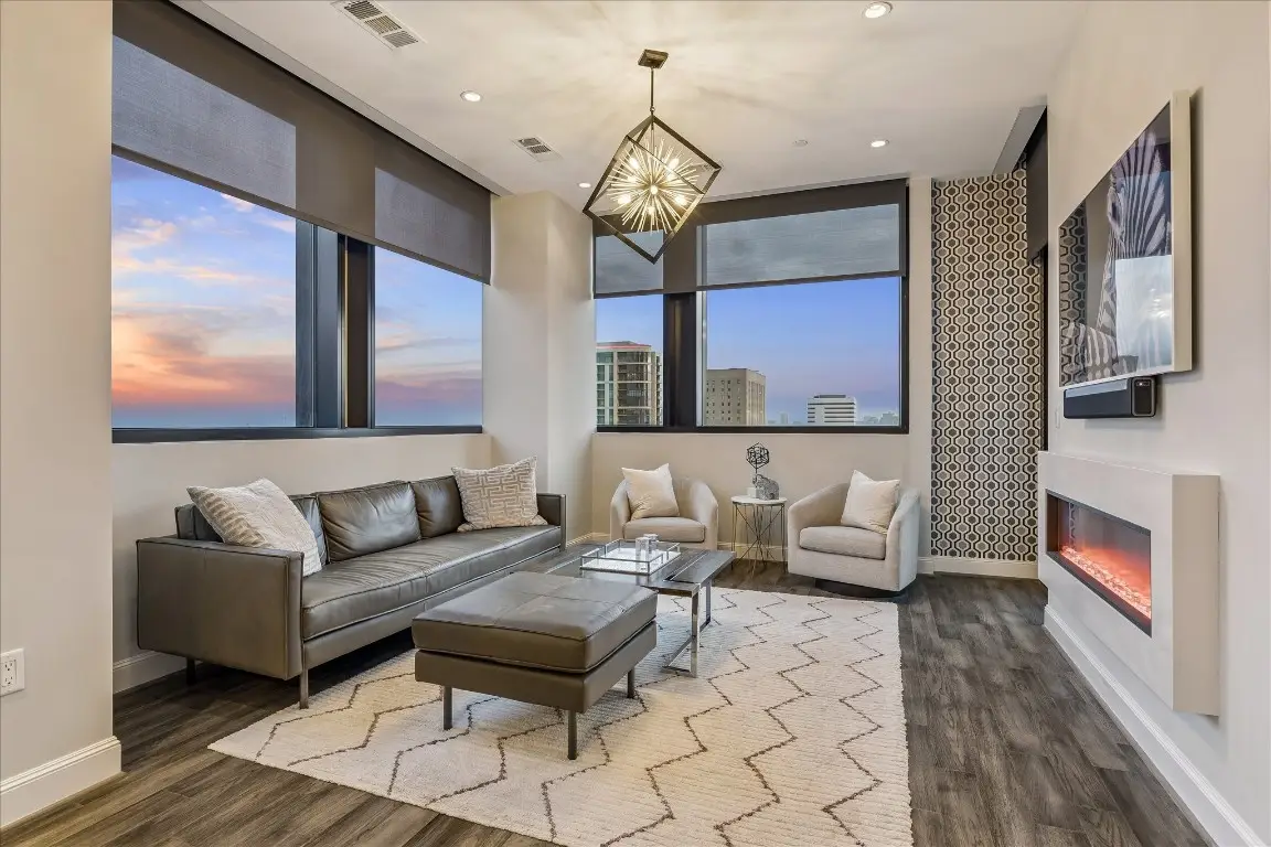 1211 Caroline Street #1304, Houston, TX 77002 - #1