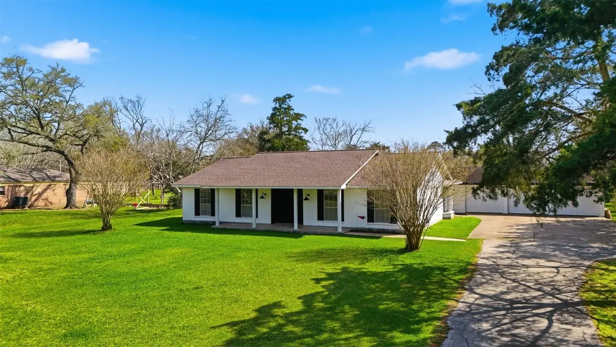 12725 W 6th Street, Santa Fe, TX 77510 - #1