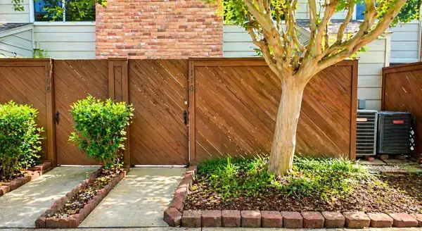 8801 Hammerly Boulevard #1710, Houston, TX 77080