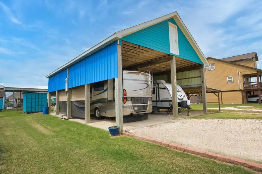 6194 S South Shore Street, Sargent, TX 77414 - #2