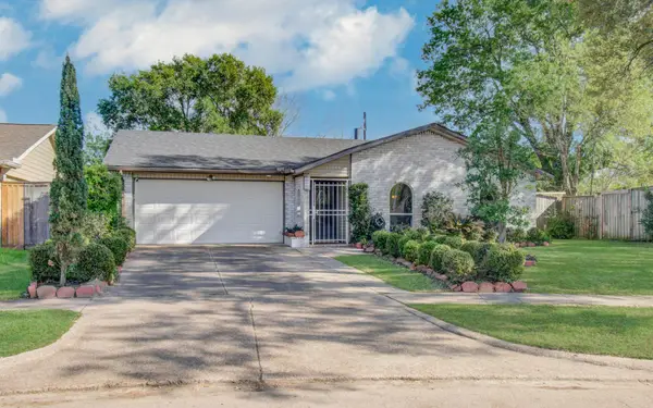 16603 Great Glen Drive, Houston, TX 77084