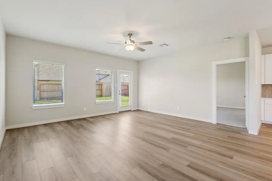 29007 Windmill Glen Lane, Waller, TX 77484 - Image #3