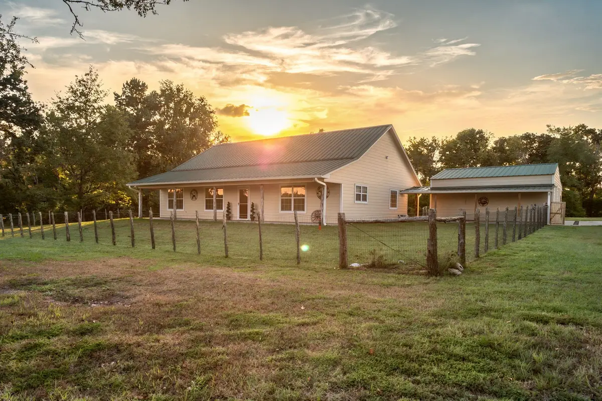 307 Fm 980 Road, Huntsville, TX 77320 - #1