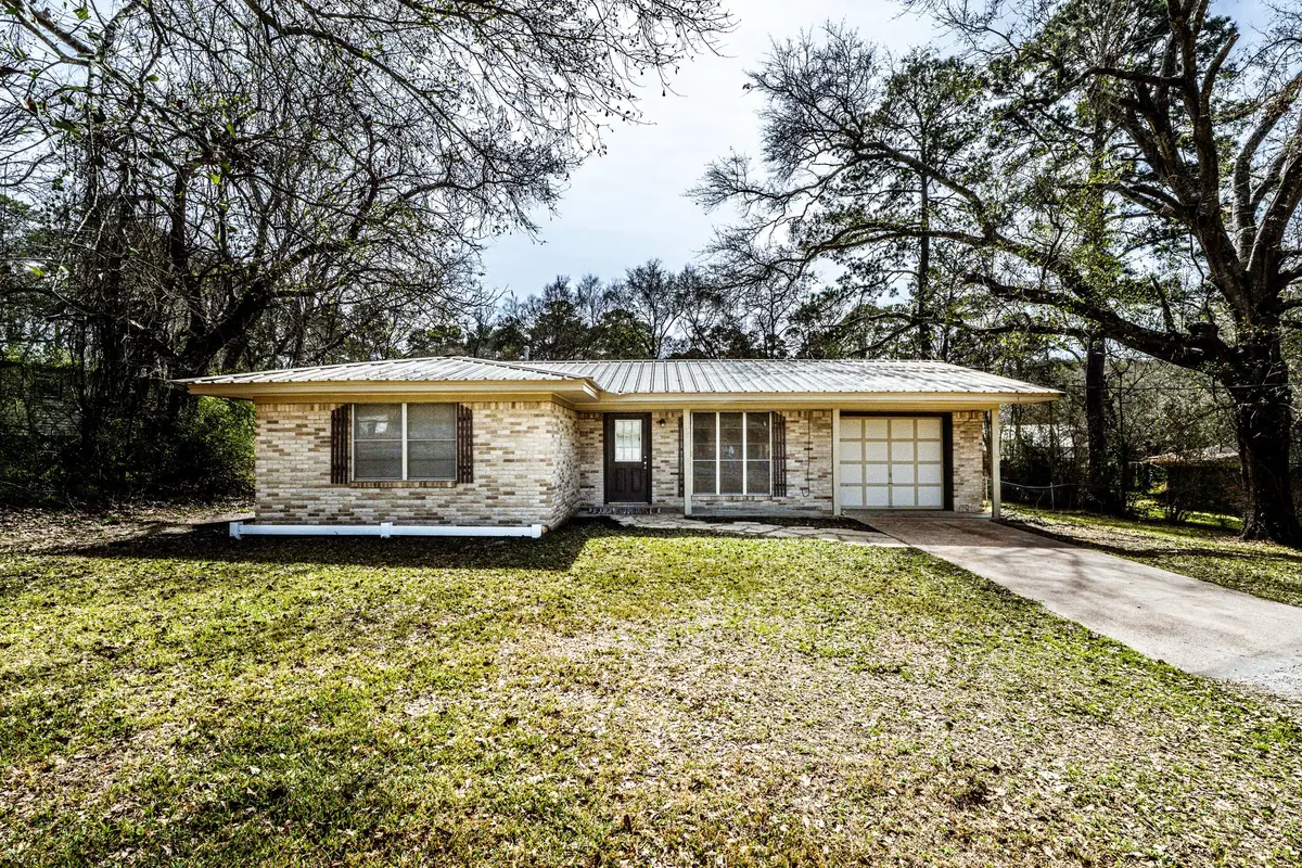 4407 Shady Lane, Huntsville, TX 77320 - #1