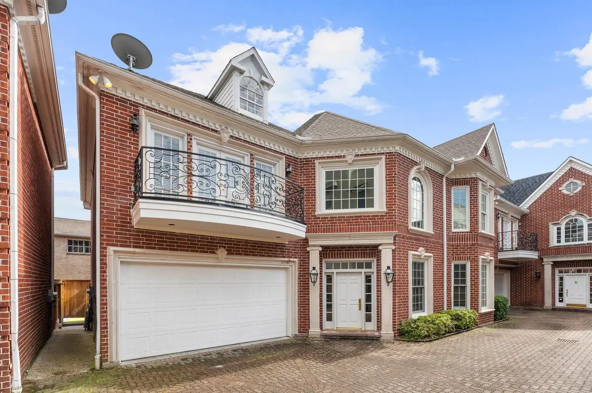 2222 Nantucket Drive #B, Houston, TX 77057 - #1