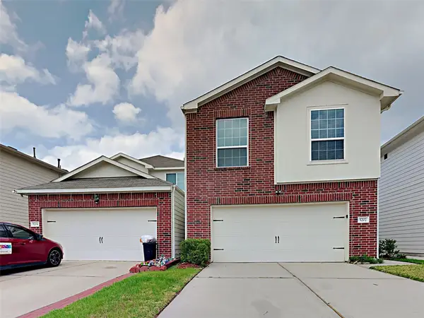 5202 Dauntless Drive, Houston, TX 77066