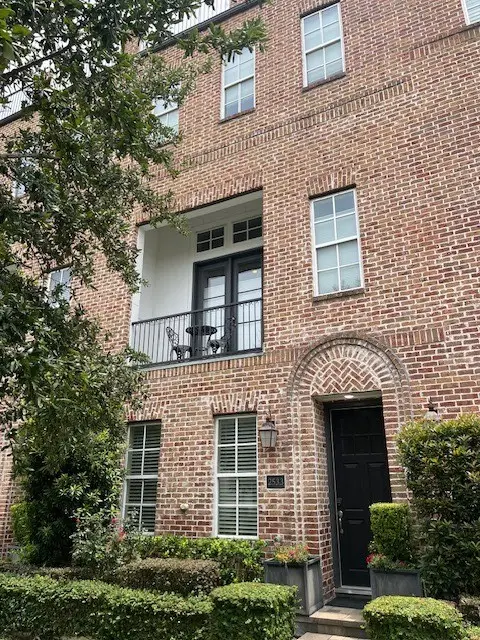 2533 Lamar Street, Houston, TX 77003