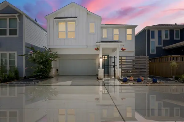 2419 Driftwood Trail, Kemah, TX 77565