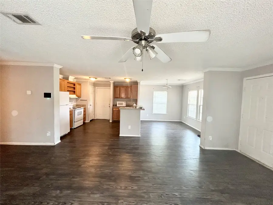 138 Varsity Drive, Huntsville, TX 77340 - #3